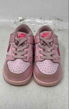 Load image into Gallery viewer, Nike Girls Dunk Low DH9761-600 Pink Round Toe Slip-On Sneakers Shoes Size 7C