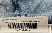 Load image into Gallery viewer, Calvin Klein Womens Blue Denim Light Wash Pockets Skinny Leg Jeans Size 27
