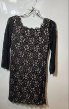 Load image into Gallery viewer, Diane Von Furstenberg Womens Black Floral Lace 3/4 Sleeve Sheath Dress Size 8