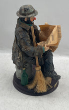 Load image into Gallery viewer, Wall Street Emmett Kelly Circus Collection Limited Edition 1993 Figurine
