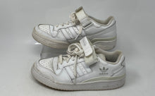 Load image into Gallery viewer, Adidas Kids Forum Low FY7973 White Round Toe Lace-Up Sneaker Shoes Size 7
