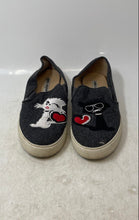 Load image into Gallery viewer, Karl Lagerfeld Womens Gray Slip-On Low Top Closed Toe Sneaker Shoes Size 8