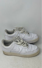 Load image into Gallery viewer, Nike Mens Air Force 1 White Leather Low Top Lace-Up Sneaker Shoes Size 10.5