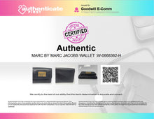 Load image into Gallery viewer, Authentic Marc Jacobs Womens Leather Black Inner Pocket Clutch Bag Stained