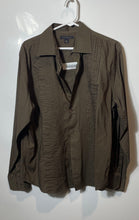 Load image into Gallery viewer, Banana Republic Womens Brown Collared Long Sleeve Button-Up Shirt Size Medium