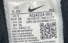 Load image into Gallery viewer, Nike Kids Team Hustle D9 AQ4224-001 Black Lace-Up Sneaker Shoes Size 5.5Y