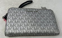Load image into Gallery viewer, Michael Kors Womens Gray Leather Signature Print Zipper Wristlet Wallet