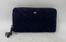 Load image into Gallery viewer, Juicy Couture Womens Navy Blue Quilted Inner Pockets Zip-Around Wallet With Tag