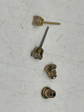 Load image into Gallery viewer, Women’s Earrings Total Weight 0.8g (NCL)