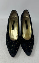 Load image into Gallery viewer, Larry Stuart Womens Black Pointed Toe Slip-On Kitten Beaded Pump Heels Size 8 M