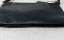 Load image into Gallery viewer, Coach Womens Black Pebbled Leather Zipper Inner Pockets Wristlet Wallet