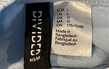 Load image into Gallery viewer, Divided By H&M Womens Blue Graphic Print Athletic Dept. Cropped T-Shirt Size L