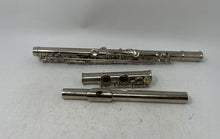 Load image into Gallery viewer, Silver-Tone Standard Design Closed Hole Concert Flute In Hard Case