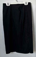 Load image into Gallery viewer, Forever 21 Womens Black Slit Back Zip Straight & Pencil Skirt Size Small
