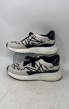 Load image into Gallery viewer, Karl Lagerfeld Womens Dallas White Black Round Toe Lace-Up Sneaker Shoes Size 9M