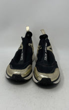 Load image into Gallery viewer, Michael Kors Womens Willow Black Gold Round Toe Slip-On Sneaker Shoes Size 9M