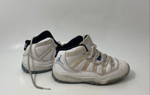 Load image into Gallery viewer, Nike Boys Air Jordan 11 Retro 378039-117 White Blue Sneaker Shoes Size 1.5Y