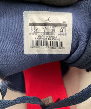 Load image into Gallery viewer, Nike Boys Air Jordan 1 Retro High 705300-405 Navy Blue Sneaker Shoes Size 6.5Y