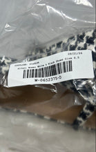 Load image into Gallery viewer, Alfani Womens Jeules White Black Step ’N Flex Slip-On Pump Heels Size 6.5M
