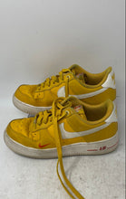 Load image into Gallery viewer, Nike Womens Air Force 1 Low '07 SE Yellow Lace-Up Sneaker Shoes Size 7.5