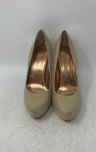Load image into Gallery viewer, BCBGeneration Womens Parade BG-Parade Beige Leather High Pumps Heels Size 8B