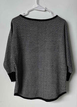 Load image into Gallery viewer, The Limited Womens Black Gray Chevron Boat Neck 3/4 Sleeve Pullover Sweater Sz L