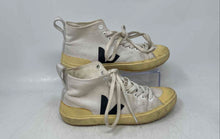 Load image into Gallery viewer, Veja Womens Nova White Round Toe High Top Lace-Up Sneaker Shoes Size 5