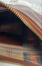 Load image into Gallery viewer, Florence Womens Dark Brown Leather Shoulder Strap Zipper Hobo Handbag