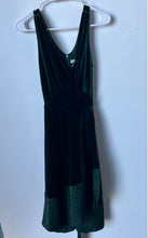 Load image into Gallery viewer, DKNY Womens Green Velvet Sleeveless V-Neck Tie Waist Midi Wrap Dress Size 10