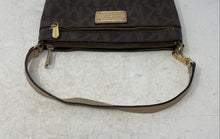 Load image into Gallery viewer, Michael Kors Womens Brown Black Leather Signature Print Shoulder Handbag