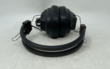 Load image into Gallery viewer, Bentley Black Wired Full Size Cushioned Over-Ear Headphones Untested