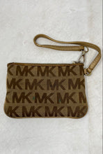 Load image into Gallery viewer, Michael Kors Womens Brown Monogram Print Inner Divider Zipper Wristlet Wallet