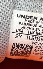 Load image into Gallery viewer, Under Armour Boys Charged Rogue 3 3024982-103 Gray Orange Sneakers Shoes Size 2Y