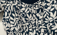 Load image into Gallery viewer, Abercrombie & Fitch Womens Blue White Leaf Print Cropped Blouse Top Size L