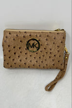 Load image into Gallery viewer, Michael Kors Womens Brown Inner Pockets Detachable Strap Wristlet Wallet