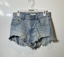 Load image into Gallery viewer, Zara Womens Blue Denim Medium Wash Raw Hem Pockets Cut-Off Shorts Size 4