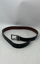Load image into Gallery viewer, Timberland Mens Black Leather Gunmetal-Tone Reversible Swivel Buckle Dress Belt