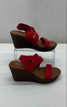 Load image into Gallery viewer, Italian Shoemakers Womens Rylee Brown Red Wedge Heel Slingback Sandals Size 8