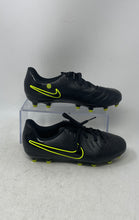 Load image into Gallery viewer, Nike Kids Tiempo Legend 10 Club MG DV4352-001 Black Soccer Cleats Size 4.5Y