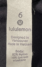 Load image into Gallery viewer, Lululemon Womens Black Active High Waist Skinny Leg Compression Leggings Size 6