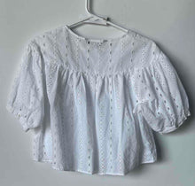 Load image into Gallery viewer, Zara Womens White Short Sleeve Round Neck Button Front Blouse Top Size Large