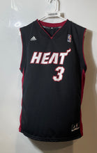 Load image into Gallery viewer, Adidas Boys Black Miami Heat Dwyane Wade #3 Sleeveless V-Neck NBA Jersey Size L