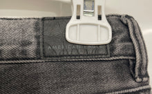 Load image into Gallery viewer, American Eagle Womens Black Cotton Denim High-Rise Distressed Mom Jeans Size 2