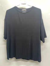 Load image into Gallery viewer, Zara Womens Black Ribbed Short Sleeve Crew Neck Pullover T-Shirt Size Medium
