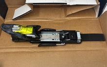 Load image into Gallery viewer, Pair Of Atomic Supercross SX 412 Black Winter Sports Bindings For Snow Skis