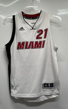 Load image into Gallery viewer, Adidas Womens White Graphic Print NBA Miami Heat Whiteside #21 Jersey Size M