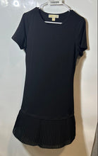 Load image into Gallery viewer, Michael Kors Womens Black Short Sleeve Crew Neck Pleated Hem Shift Dress Size S