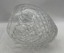 Load image into Gallery viewer, Clear Cut Pattern Glass Home Decorative Round Flower Vase Collectible