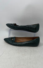 Load image into Gallery viewer, Brooks Brothers Womens Green Leather Pointed Toe Slip-On Ballet Shoes Size 10