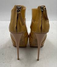 Load image into Gallery viewer, Authentic Giuseppe Zanotti Womens Beige High Stiletto Platform Heels 36 Stained